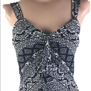 NWT White House Black Market Top Shirt Size XS